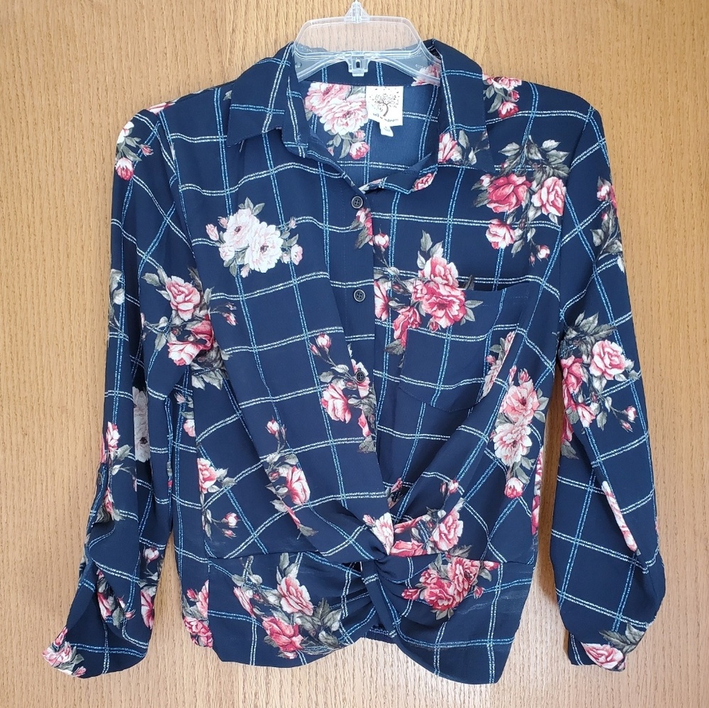Twist Hem Floral Blouse